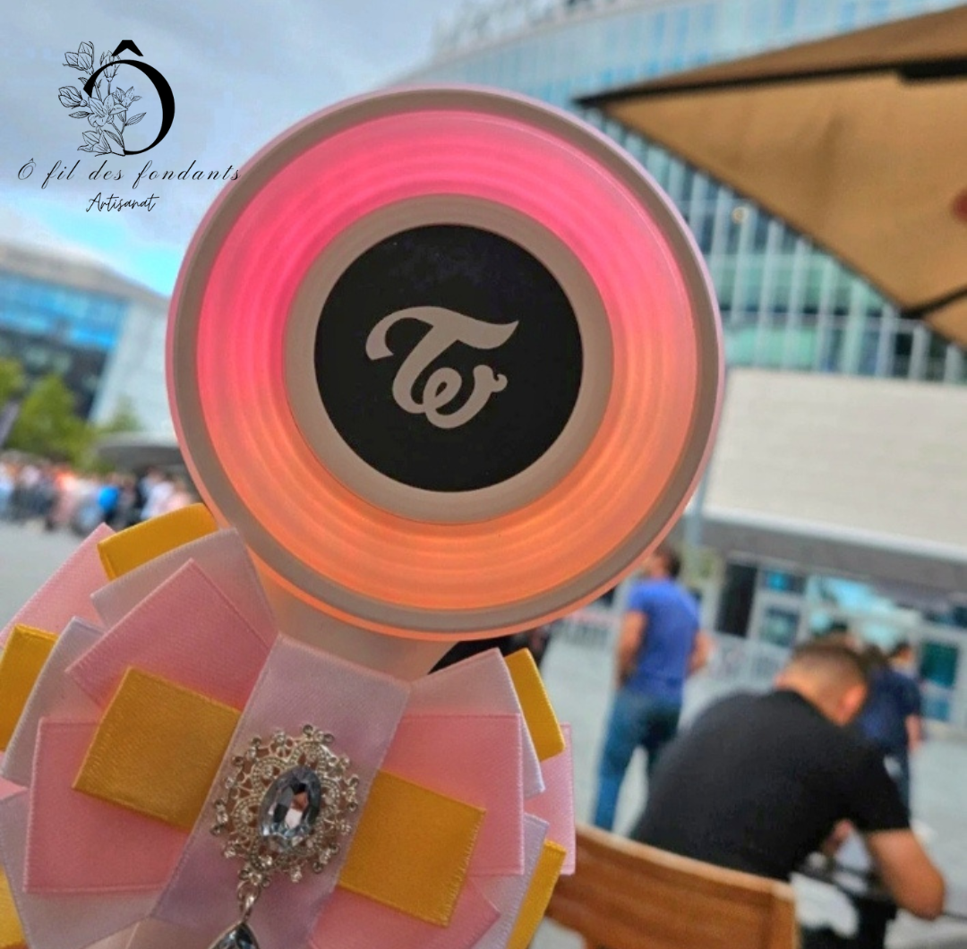 Noeud Ribbon Lightstick Blanc, Jaune & Rose