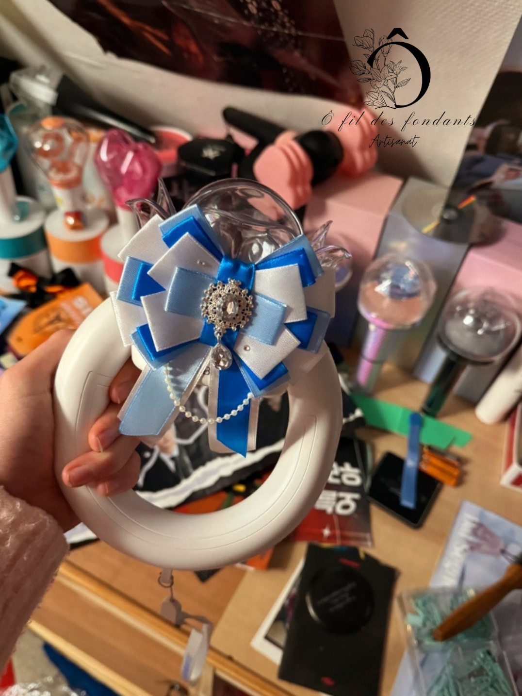 Noeud Ribbon Lightstick Blanc & Bleu