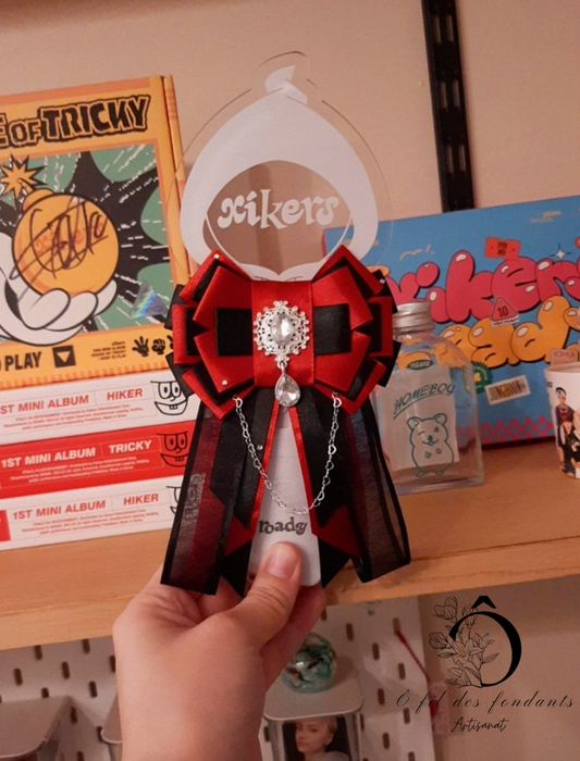 Noeud Ribbon Lightstick Noir & Rouge