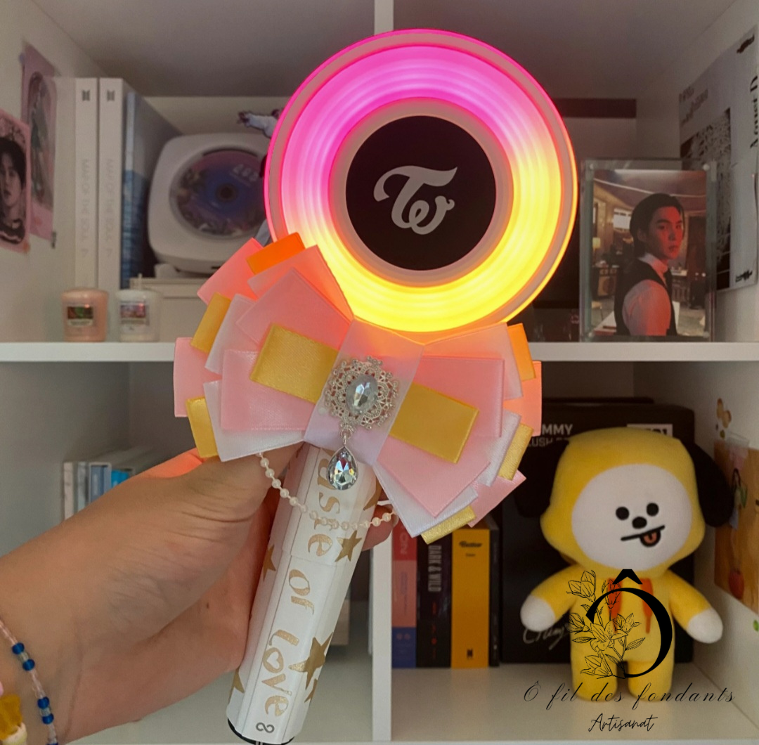 Noeud Ribbon Lightstick Blanc, Jaune & Rose