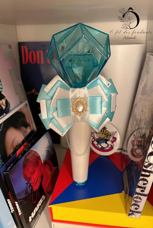 Noeud Ribbon Lightstick Blanc & Bleu